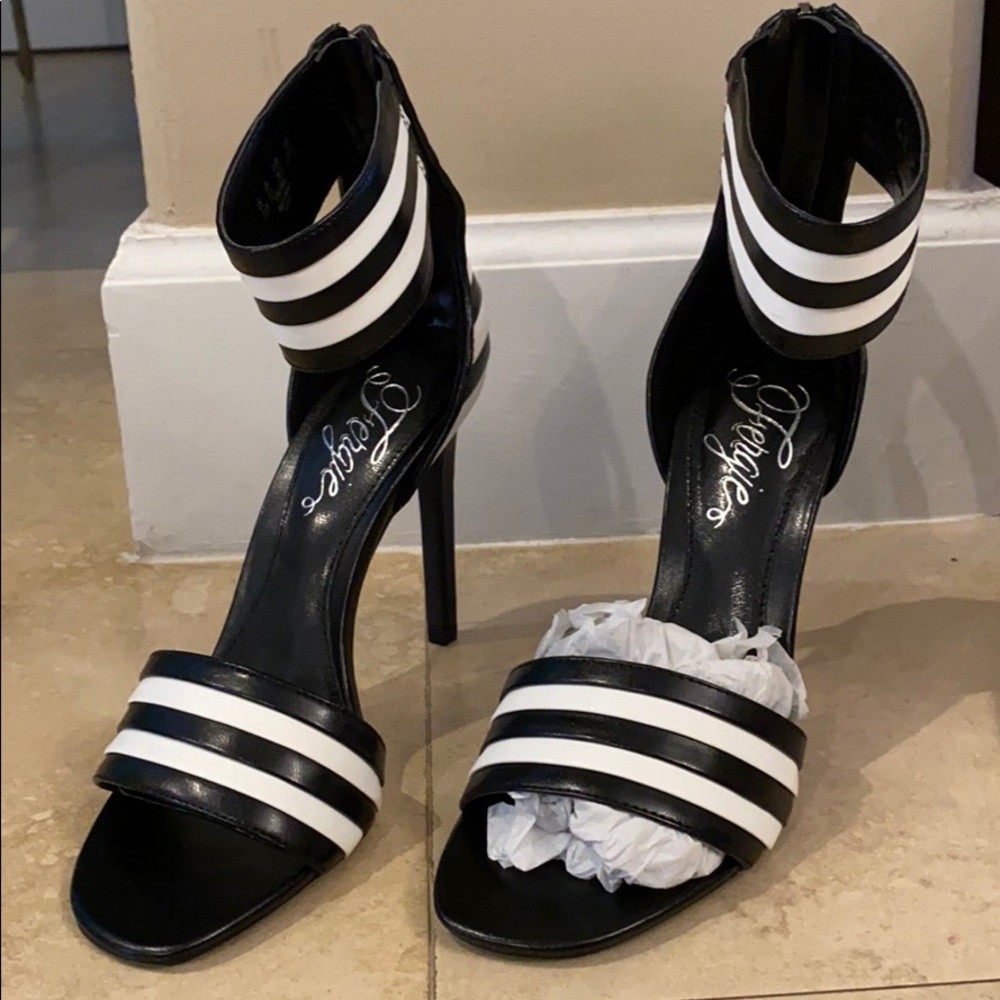 Freebie footwear black and white heels